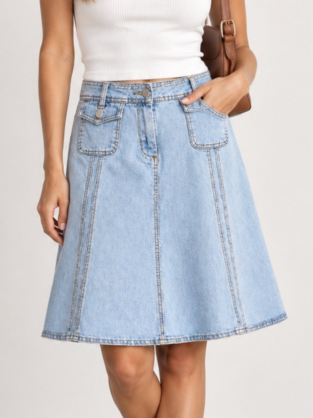CAbi Light Wash Denim A-line Flare Knee Length Jean Skirt SZ 6 Coastal Cowgirl
